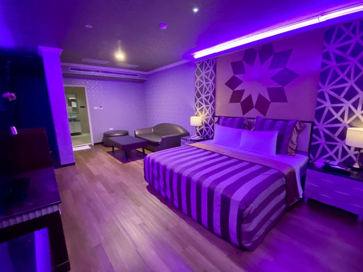 Huang Xing Motel Pingtung Exterior foto