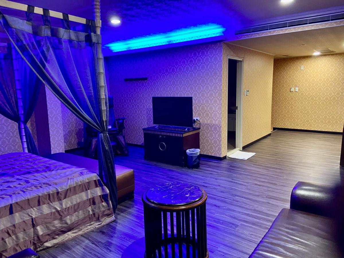 Huang Xing Motel Pingtung Exterior foto